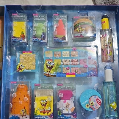 Wet n Wild x SpongeBob SquarePants Makeup Set 12pc Glitter Matte Palette Sponge