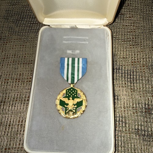 USGI Cased JOINT SERVICE COMMENDATION MEDAL -used