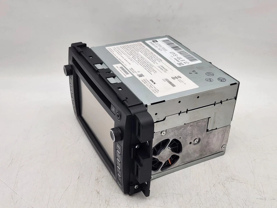GMC Yukon Chevy Suburban 1500 2012-2014 radio reproductor de CD receptor de pantalla OEM Foto 2 de 4