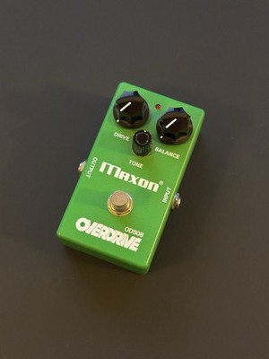 Maxon OD808 Overdrive - Verzerrer für Gitarren - Effektpedal Top inkl. Netzteil