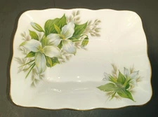 Royal Albert Bone China England Trillium Trinket Dish