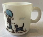 Vintage Daisy Open Your Heart  Freindship Kittens Milk Glass Mug Daisy Nice