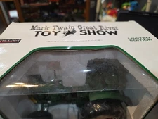 1/16 Spec-Cast limited Edition OLIVER Super 99 Tractor  Mark Twain Toy
