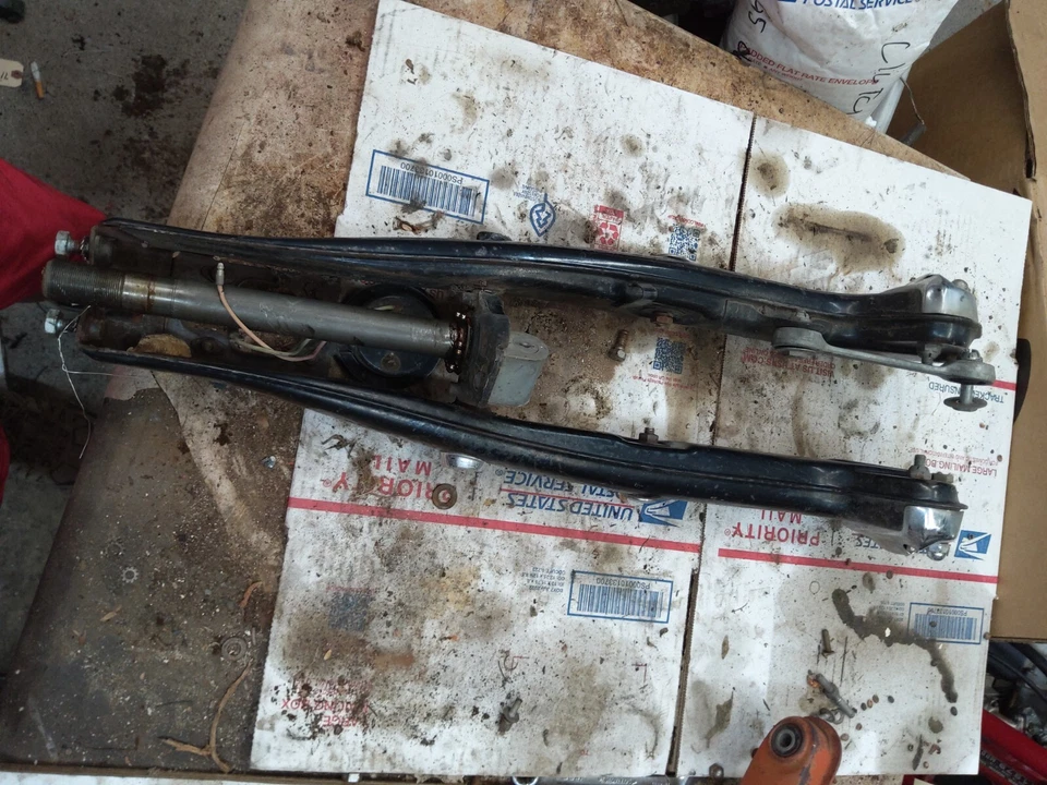 Honda S65 1966 horquillas delanteras R Foto 2 de 4