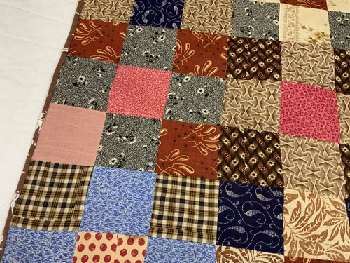 Antique Patchwork Quilt Table Topper, Nine Patch, Early Calico Prints, 1900’s - Picture 15 of 19