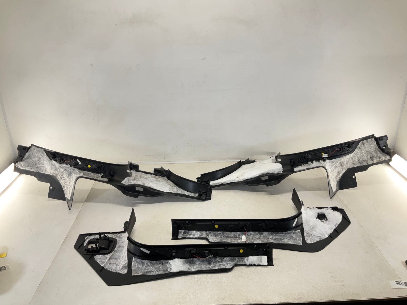 17-20 MASERATI Levante Front & Rear Door Sill Scuff Trim Panel Set Of 4