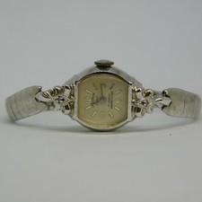 Vintage Matthey Doret Wind-up Analog Women's Watch Sz. 5 1/2" Doesn't Keeps Time
