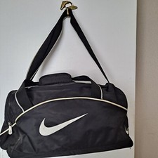 NIKE SMALL DUFFEL Gym Bag 17  x10  x9   Nice Bag For Any Sport  