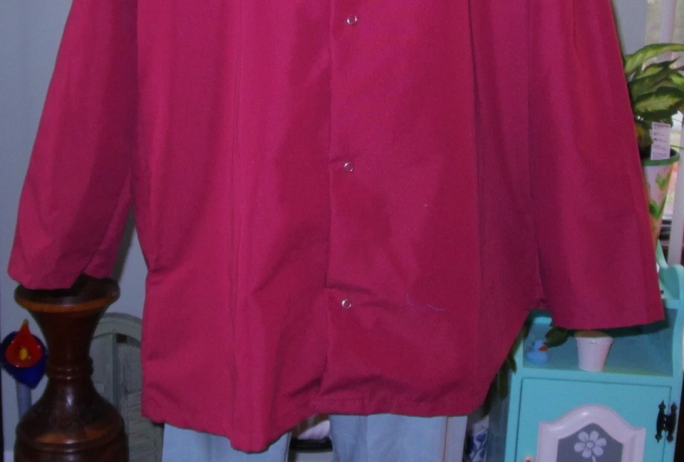 Best Medical L/S Lab Coat Snap Side Slit 35" Length Sz XL to 3X Burgundy - Image 3 of 4