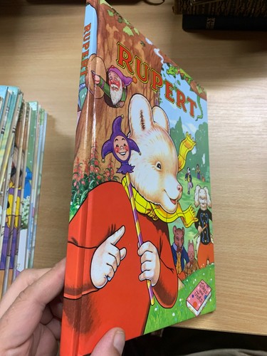 1993 "1994 RUPERT BEAR ANNUAL" #58 UK LARGEVINTAGE HARDBACK BOOK (P4) - Picture 2 of 12