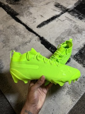 Under Armour Spotlight Suede Cleats/Neon Green/Men's Size 13 (VERY