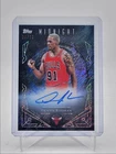 DENNIS RODMAN 2025-26 TOPPS MIDNIGHT SUN SIGNATURES MOON BEAM AUTO /12 Q1300