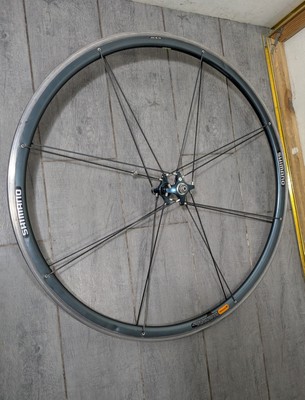 Shimano Dura Ace WH-7700 16 Spoke Front Wheel Rim 700C