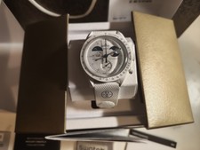 SWATCH X OMEGA BIOCERAMIC MOONSWATCH ﻿ MISSION TO EARTHPHASE  MOONSHINE GOLD