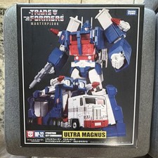 Takara Tomy Transformers Masterpiece MP-22 Ultra Magnus Transforming Action Fig