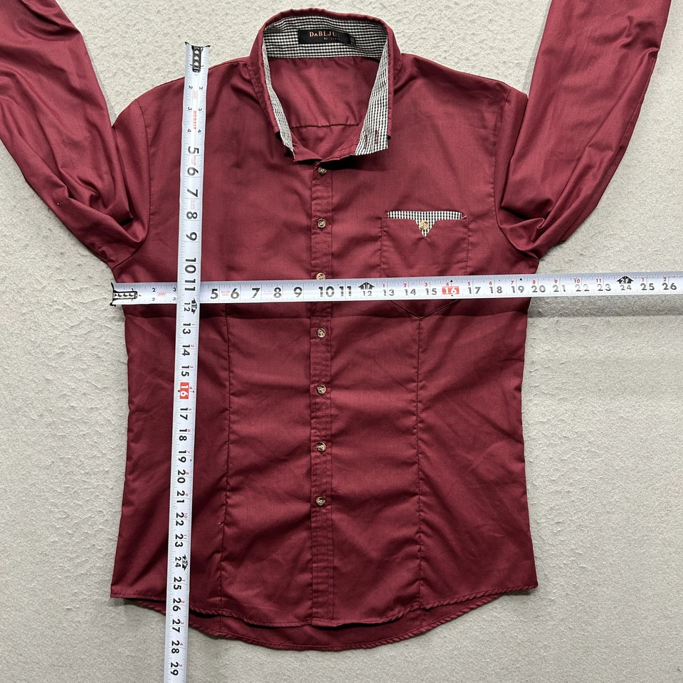 Camisa informal con botones XL borgoña DaBLJU para hombre Foto 4 de 4