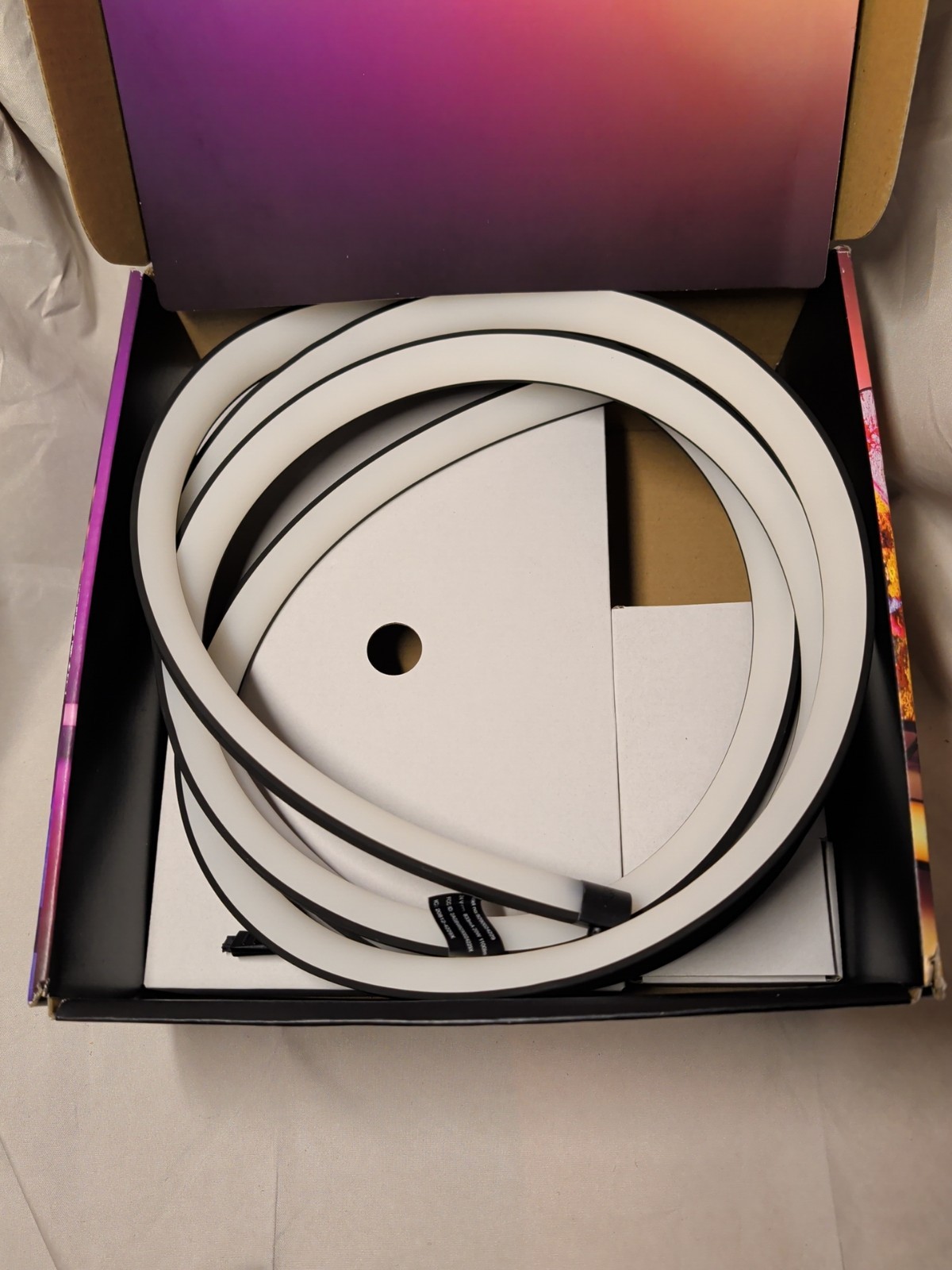 Philips Hue Play Gradient TV Lightstrip 75" Part Of Strip Not Working