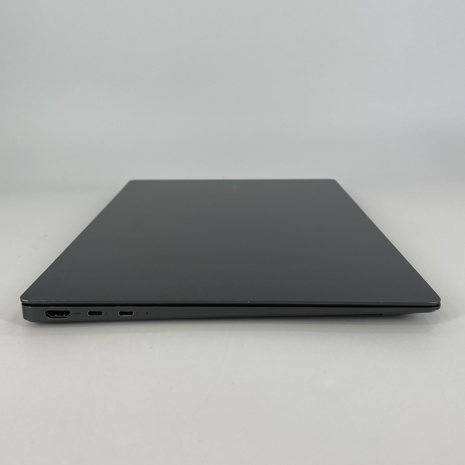 Samsung Galaxy Book3 Ultra 16 120Hz QHD+ 2.6GHz i9-13900H 32GB 1TB RTX 4070 READ