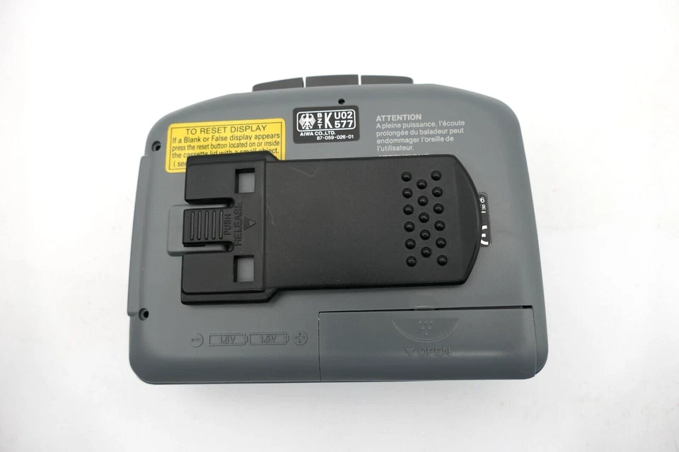 Aiwa TX396 Walkman Radio & Kassetten Player / Super Bass / defekt - Bild 4 von 4