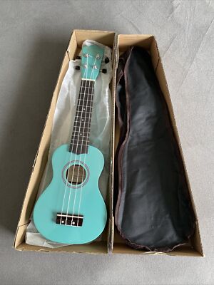 Woodnote Blue/Heart 21'' Soprano Ukulele