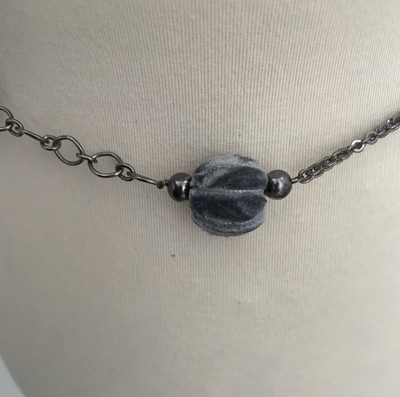 ANN FONTAINE GORGEOUS GREY VELVET BALL BELT DARK SILVER CHAIN CARRIE Silver Metallic Leather Wide Floral Belt: Women main image 2