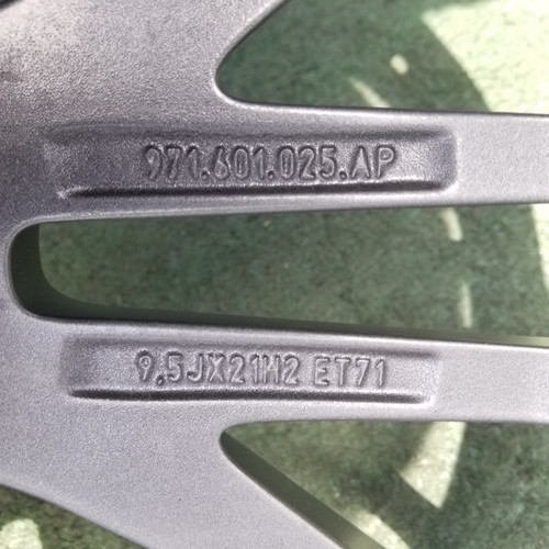 Factory Porsche Panamera Wheel OEM 21 inch Front Platinum Matt 971601025AP 66164 - Picture 8 of 10