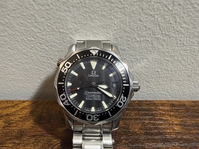 Omega Seamaster Diver 300M Professional Chronometer 36mm 2252.50 Auto Black Dial