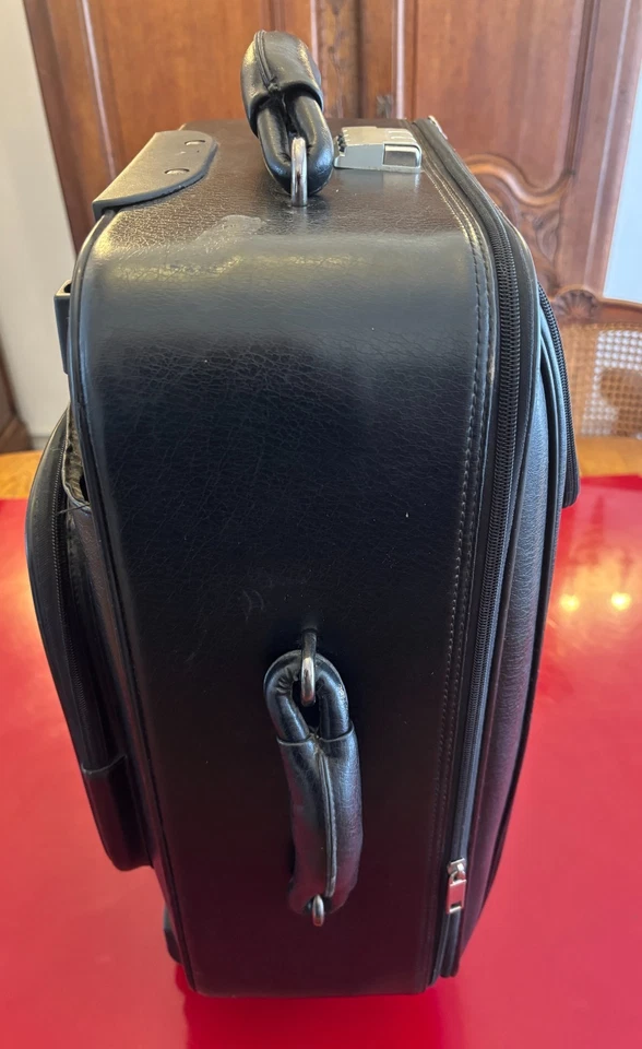 Authentique vintage Superbe valise cabine Mont-Blanc Vintage en cuir véritable - Photo 3/4