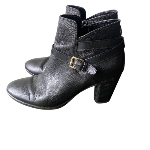 COLE HAAN Leather Bootie Womens Sz 10.5 Black Ankle Boot Stacked Heel Classic