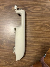 1999-2006 Silverado Tahoe Suburban Front Driver Armrest Arm Rest Handle OEM Door
