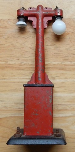 Vintage Louis Marx & Company Twin Street Lamp Post #408 Untested - For Parts