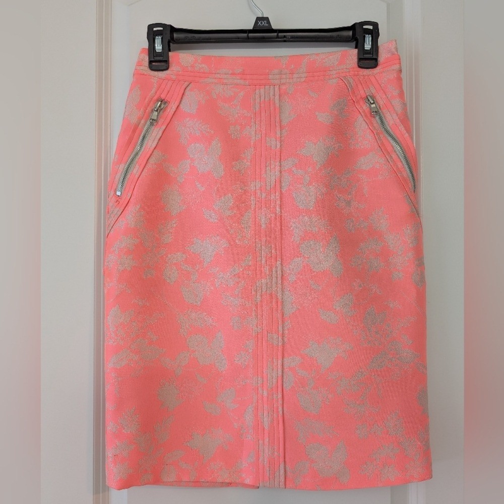 Yoana Baraschi, Women's Size 2 Pencil Skirt, Coral, Floral, Made in USA