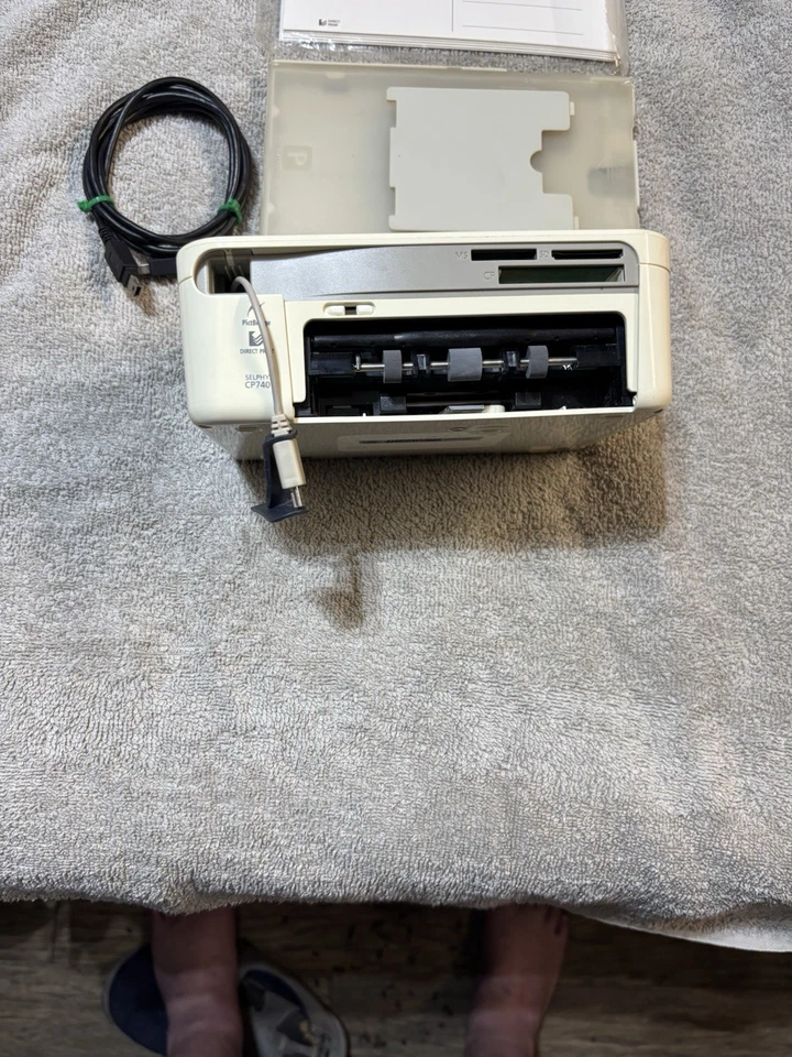 Canon Selphy CA-CP200 Compact Thermal Photo Card Printer Untested - Image 3 of 4