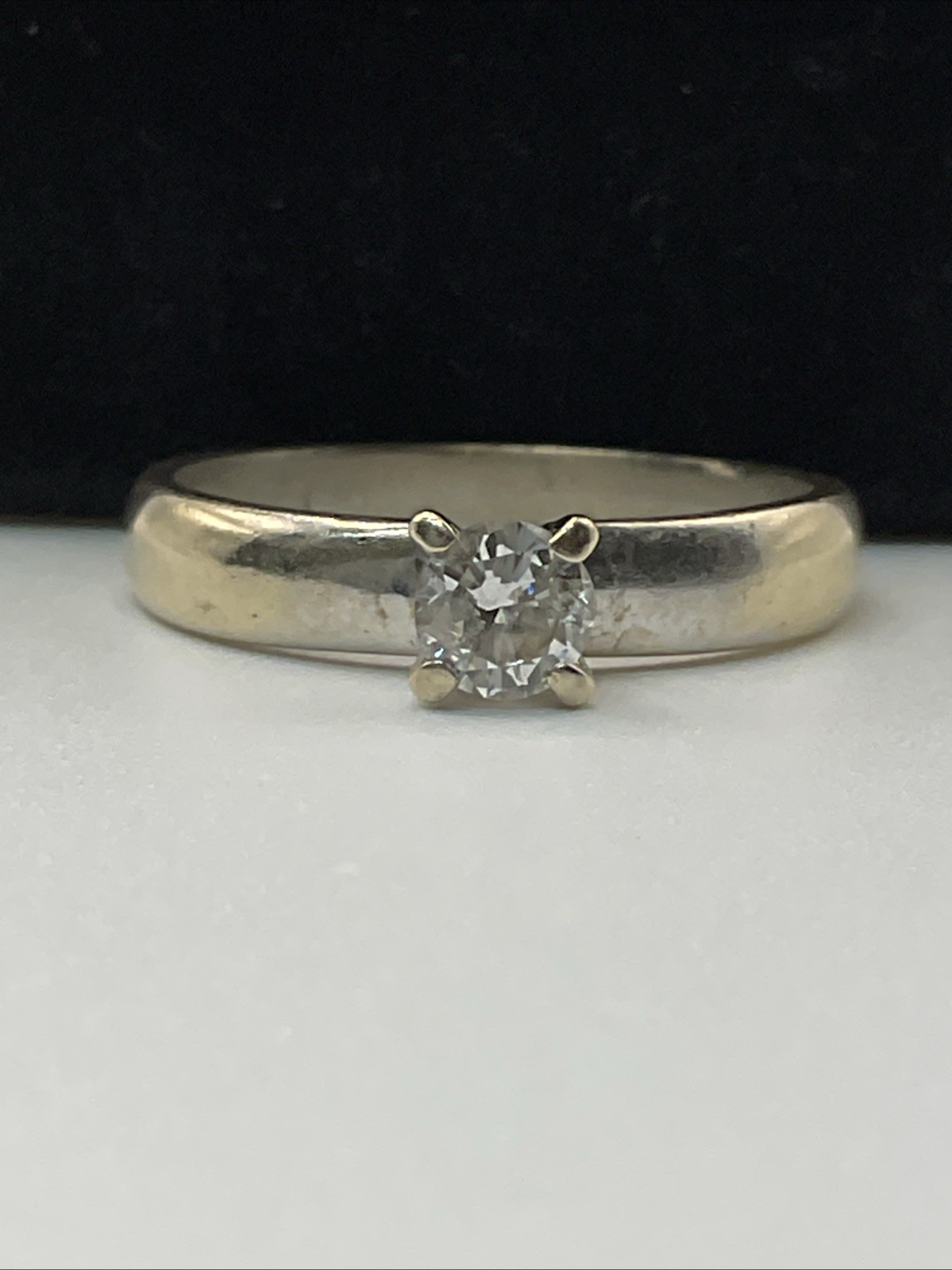 CLASSIC Solid 13K White Gold Solitaire Round Genu… - image 22