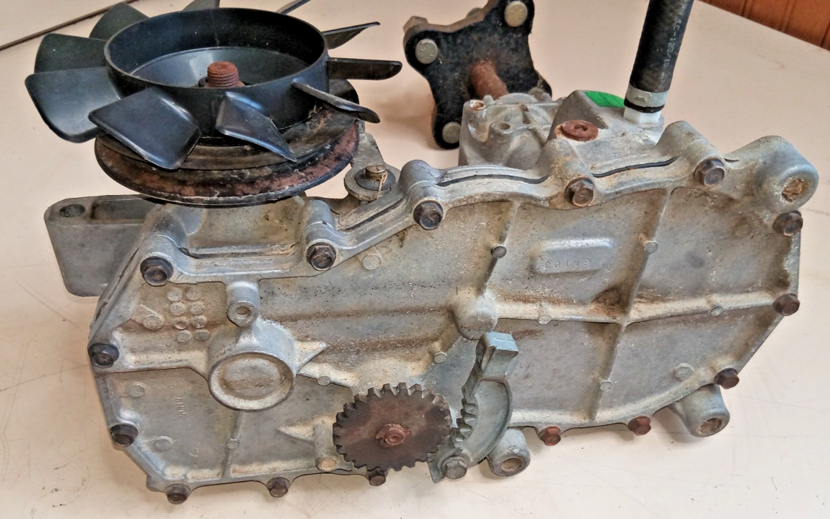 Toro TimeCutter Z420 Zero Turn LH Left Hydro Gear ZA-AMBB-3D5A