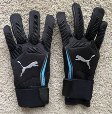 Puma ULTRA Ultimate Hybrid Goalkeeper Gloves Black (9) 041948 08 MSRP $150