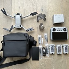 DJI mini 3 pro drone fly more combo BatCyc (3,2,0) EXCELLENT CONDITION 202