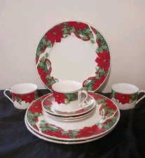 Vtg 1997 Gibson Poinsettia Holly Red Ribbon 9 Pc Fine China Set Service For 3