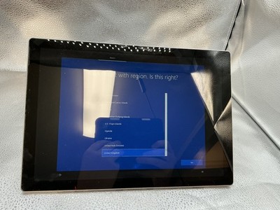 Microsoft Surface Pro 5, 12.3'', 256GB, i5 7300U @2.60 GHZ, 8GB, LTE, Win 10
