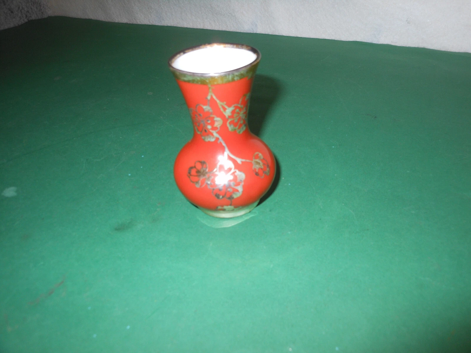Small Beautiful Flower Vase Vase - Hand Painted Silver Porcelain