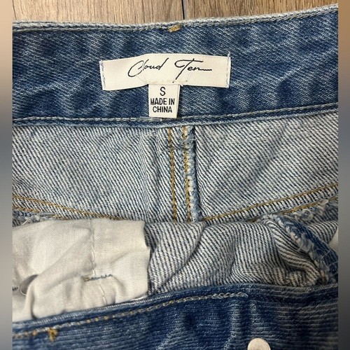 Cloud Ten Jean Shorts Womens S Asymmetrical Crossover Distressed Fray Cut Offs - Picture 6 of 10