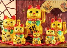 9" Waving Lucky Fortune Cat Maneki Neko Japanese Porcelain Lucky Cat H21CM