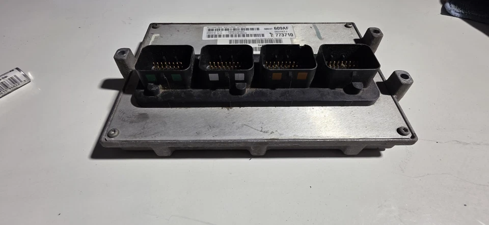 2009 Dodge RAM 1500 4.7L ECM/ECU computer module P68037609AF - Изображение 2 из 4