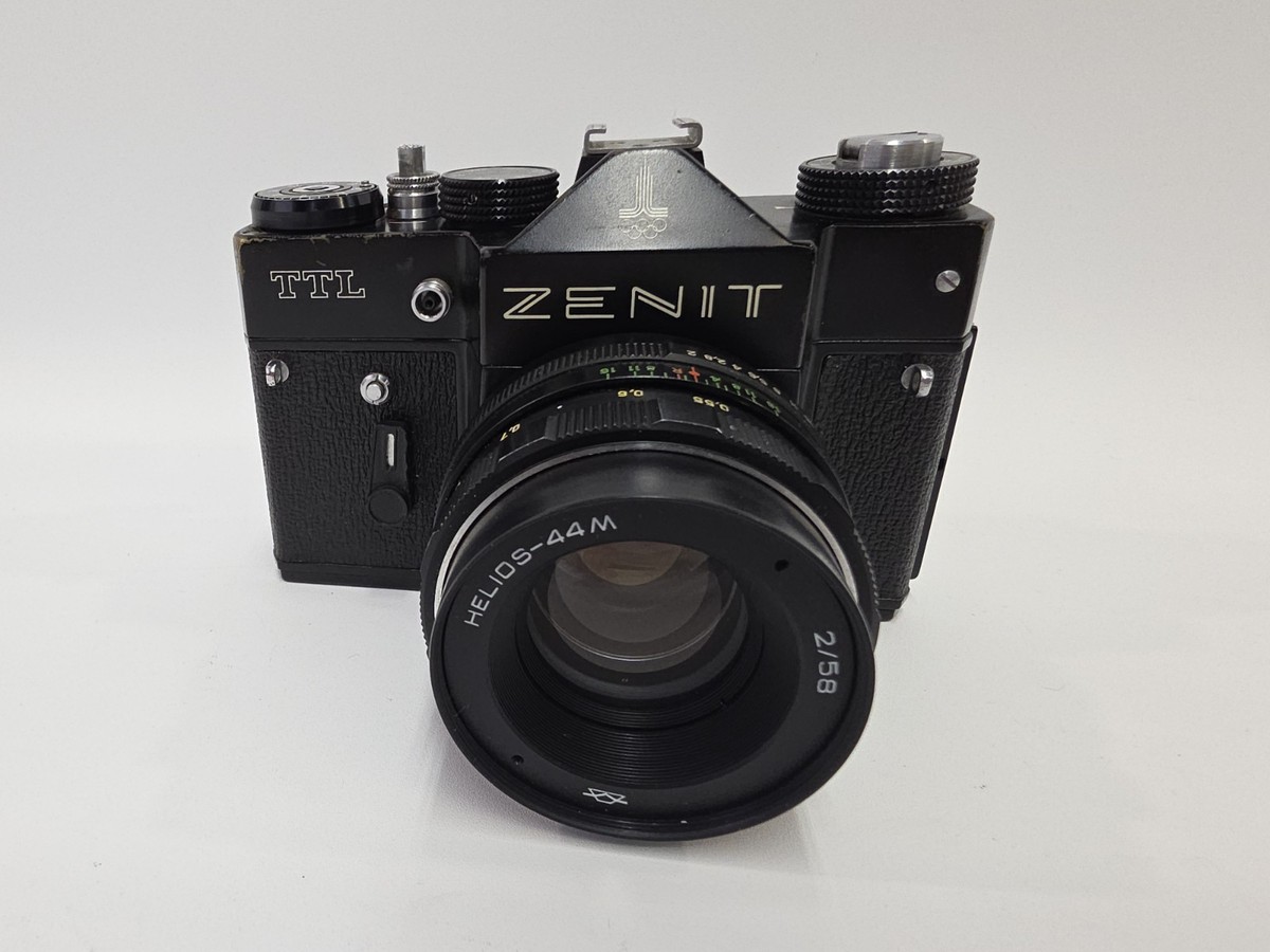 OLYMPIC ZENIT TTL Film Camera W/Lens HELIOS-44m & Case Vintage PLS