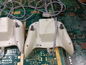 Pelican Accessories Dream Shock Sega Dreamcast Controller x2-ISSUES-PARTS-SEE
