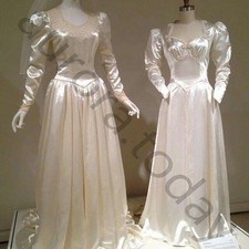 1950s Vintage Light Champagne Wedding Dresses Satin Long Sleeves Bridal Gowns