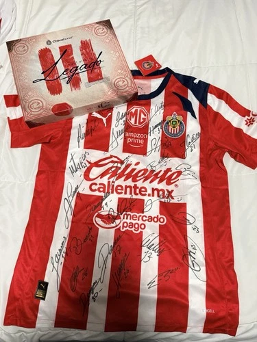 Puma Club Deportivo Guadalajara Chivas Autographed Soccer Jersey Chivabono Box