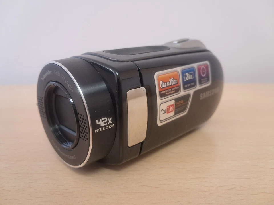[MINT] BOXED Samsung FlashCam SMX-F30BP Mini Camcorder + 32GB SD Card - TESTED - Image 3 of 4