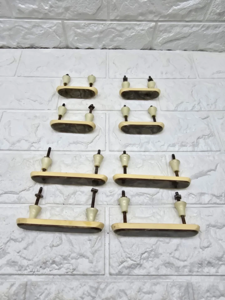 8 Vintage Mid Century Drawer Pull Handles 2 Sizes 7-10 Cm Cream Brown - Image 2 of 4