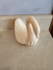 Vintage Ivory Ceramic Swan Hand Towel Wash Cloth Soap Holder